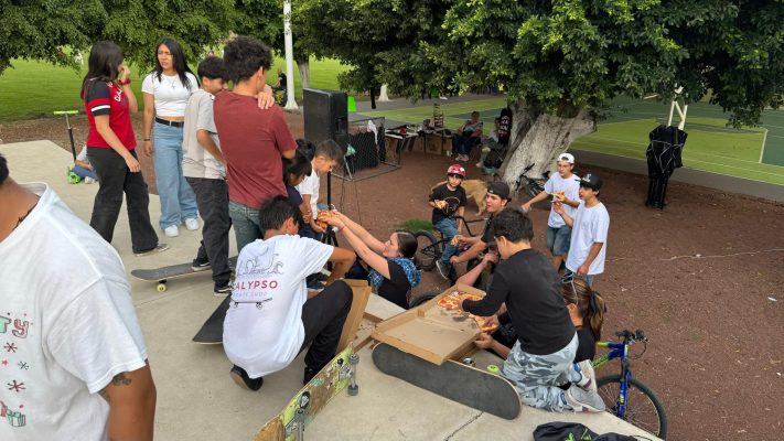 Go_Skateboarding_08