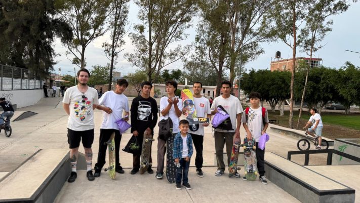 Go_Skateboarding_09